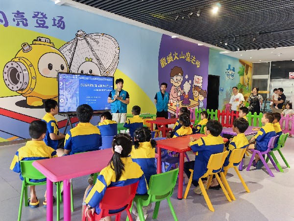 【活动预告】全国科普月，柳州科技馆邀你参与科学派“DAY”！